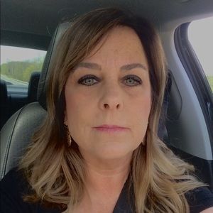 Meet your Posher, Sharyl